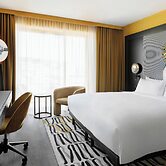 Renaissance Zürich Tower Hotel