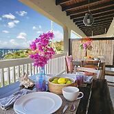 Two Sandals – A Boutique Hotel