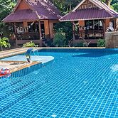 Lanta Pearl Beach Resort