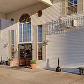 Howard Johnson by Wyndham Branson Theatre District