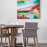 Oaks Redcliffe Mon Komo Suites