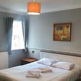 The Crown Hotel