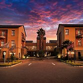 Royal Elephant Hotel & Conference Centre