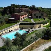 Borgo Di Colleoli Resort
