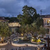 Balhambra Suites - Adults Only