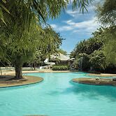 Almont Inland Resort