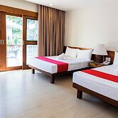 Almont Inland Resort