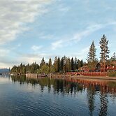 Sunnyside Restaurant & Lodge