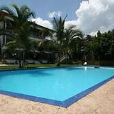 Top Hill Residence Kiriri