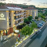 Hotel Los Arces