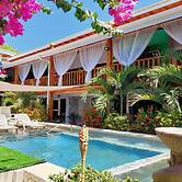 Bellavista Suites By Villas Verdes