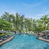 Le Méridien Phuket Mai Khao Beach Resort