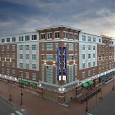 Hampton Inn Portland Downtown - Waterfront