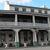 Empire House Hotel