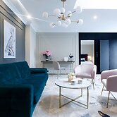 Queen Boutique Hotel