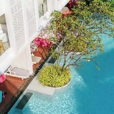 The Sea - Cret Hua Hin