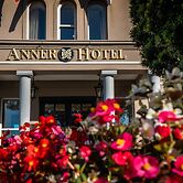 Anner Hotel