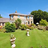 Somerton Lodge Hotel