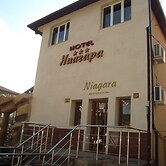 Hotel Niagara