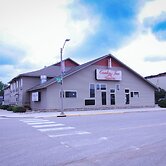 Canby Inn And Suites