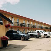 Saxony Motel