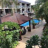 Burleigh Palms Holiday Apartments