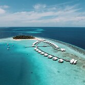 Diamonds Athuruga Maldives Resort & Spa