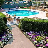 Arbors at Island Landing Hotel & Suites