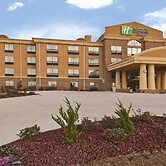 Holiday Inn Express & Suites Jackson / Pearl Intl Airport by IHG