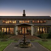 The Highlander Hotel