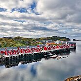 Nyvågar Rorbuhotell  - by Classic Norway Hotels