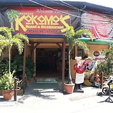 Kokomos Hotel & Restaurant