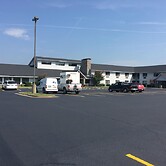 Regency Inn And Suites