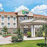 Holiday Inn Express & Suites Cotulla by IHG