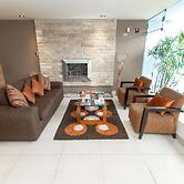 Sm Hotel And Business