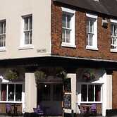 The Tudor Rose Hotel