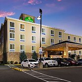 La Quinta Inn & Suites by Wyndham Auburn