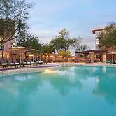 Courtyard Scottsdale Salt River