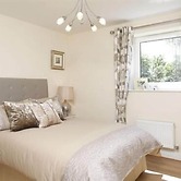 Apple House Guesthouse Heathrow Airport