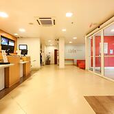 ibis Montes Claros Shopping