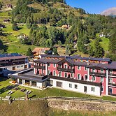 Hotel Vioz - Family Hotel & Apartments