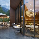 Eden Hotel