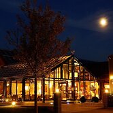 Alcedo Hotel