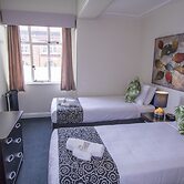 Hotel Waterloo & Backpackers