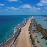 Anantara Sir Bani Yas Island Al Yamm Villa Resort
