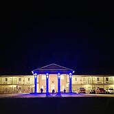 Weston Inn & Suites