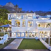 Clifton YOLO Spaces – Clifton Sea View Apartments