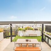 Inner City Penthouse With Private Rooftop