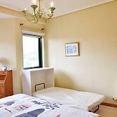 Beautiful Apartment in Front of the Beach