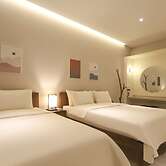 Hermon Hotel Gangseo